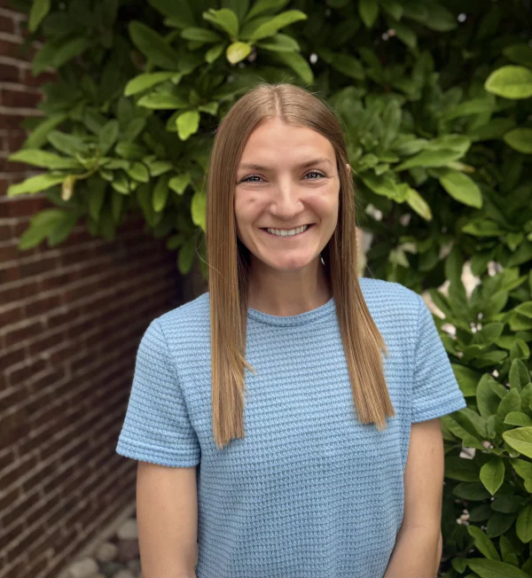 Dr Rylie Olson